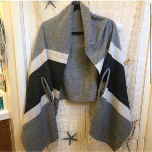 Madewell scarf poncho in excellent used condition.